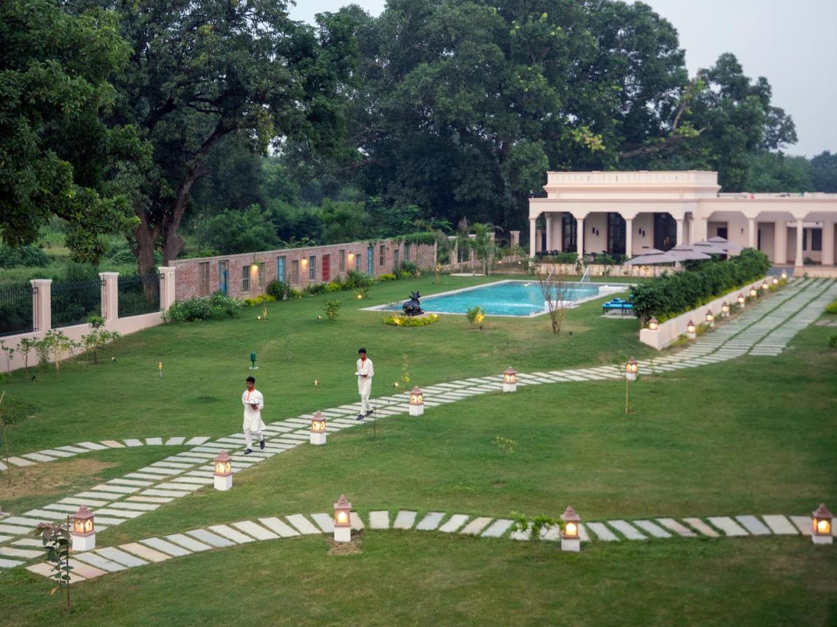 Tree Of Life Resort & Spa Варанаси Экстерьер фото