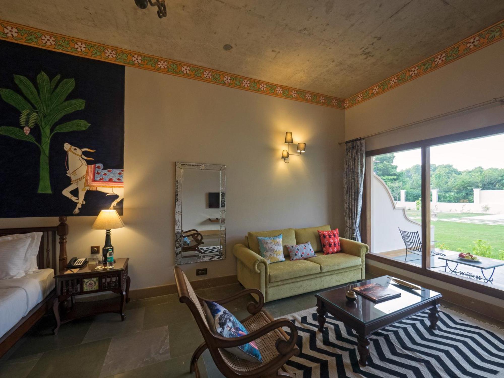 Tree Of Life Resort & Spa Варанаси Экстерьер фото
